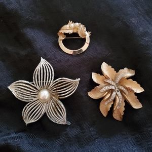 Estate Sale 3 -Sarah Coventry Brooch Vintage